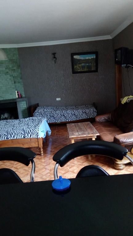 Отели типа «постель и завтрак» Guest House Khatuna Боржоми-69